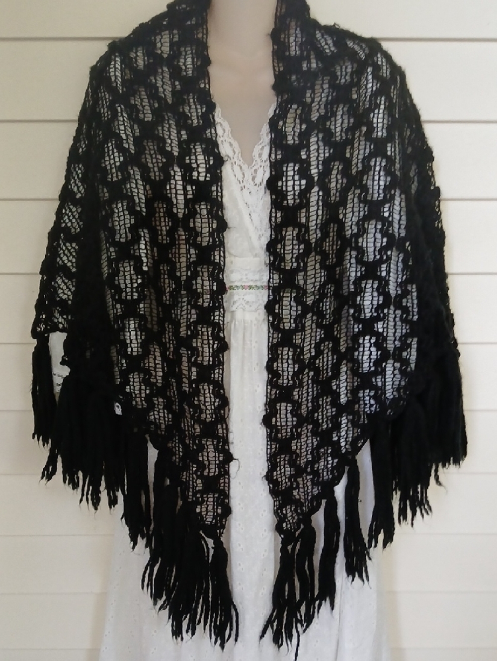 Vintage Black Tassel Fringe Woven Knit Wrap Scarf